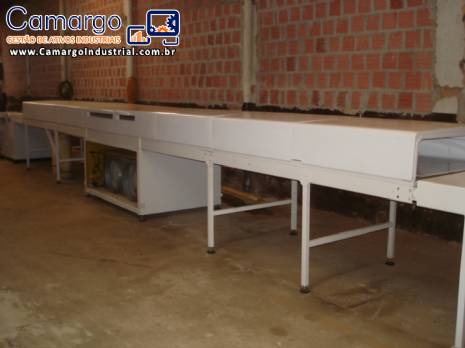 T�nel de resfriamento com 9 capotas