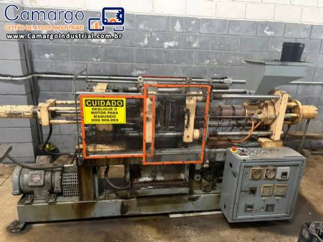 Injetora de pl�sticos R5
