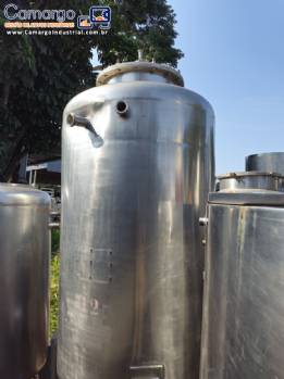 Tanque de armazenamento em a�o inox 1000 litros