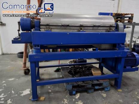 Centr�fuga decanter separadora horizontal em inox para separar s�lidos e l�quidos  Alfa laval 10.000 litros / hora