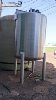 Tanque em a�o inox 4.500 L