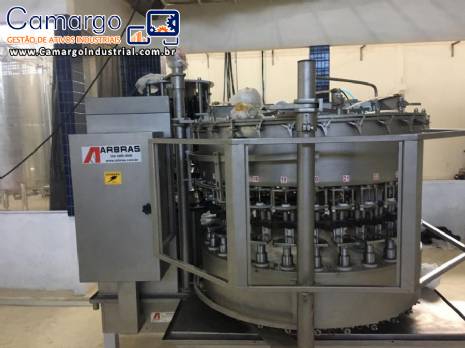 Envasadora herm�tica rotativa 28 bicos Arbras